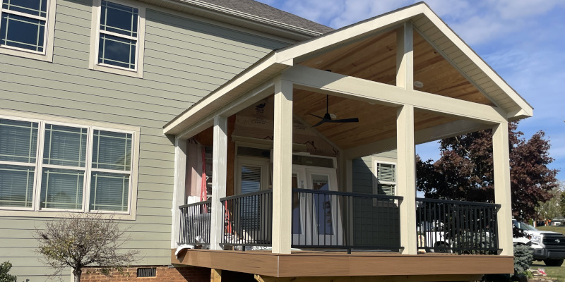 Porches in Taylors, South Carolina